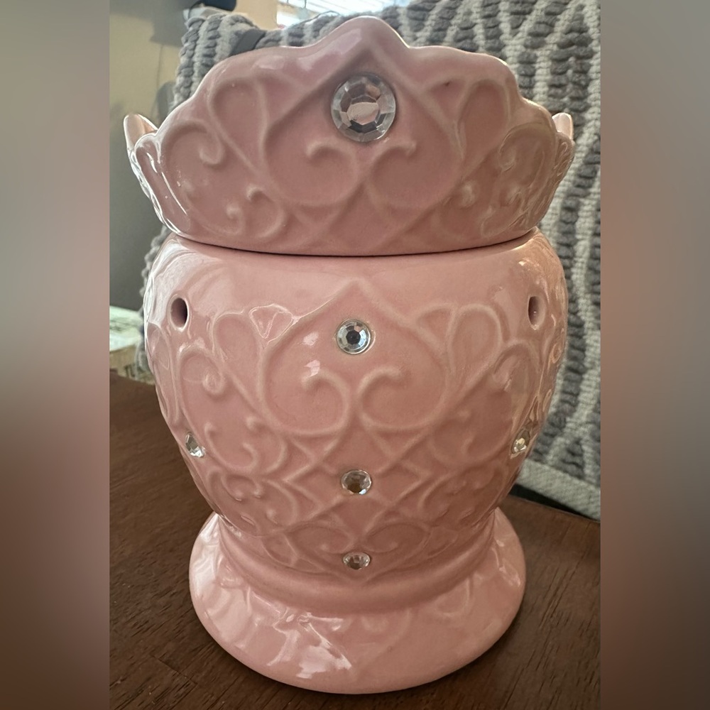 Scentsy Pink Princess Ceramic Lantern Warmer with Crystal Accents